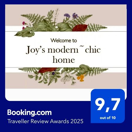 Joy'S Modern-Chic Home 칼라마타 외부 사진